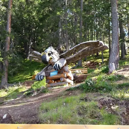 アパート Eckert カウナータール