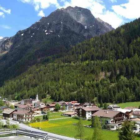 Eckert Διαμέρισμα *